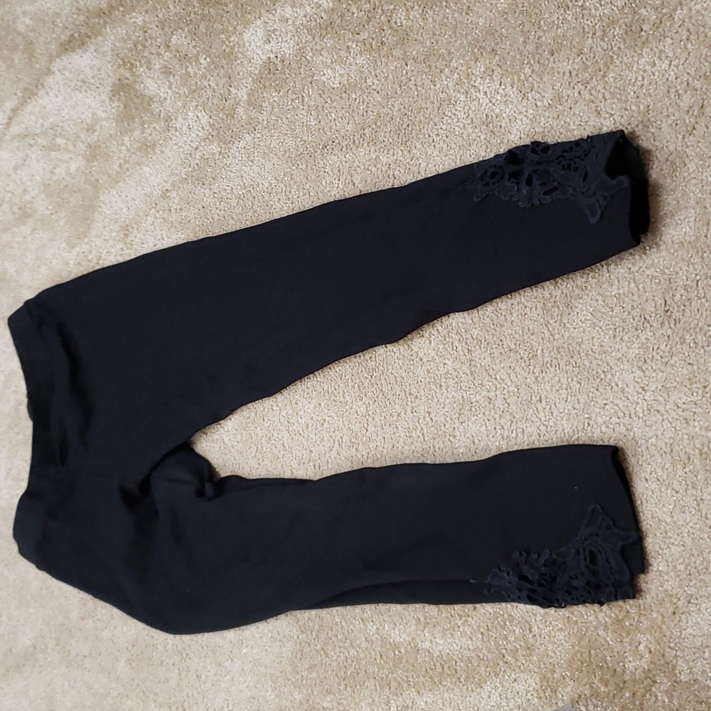 Elegant black leggings